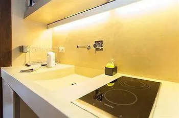La Casa De L'argent 3*