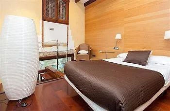 Hotel La Casa De L'argent 3*